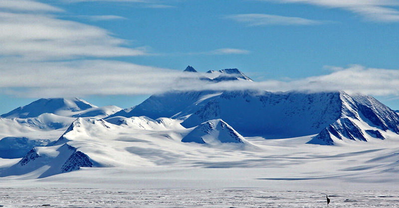 Voyage au bout du monde : L'Antarctique est une destination pour  les  explorateurs.