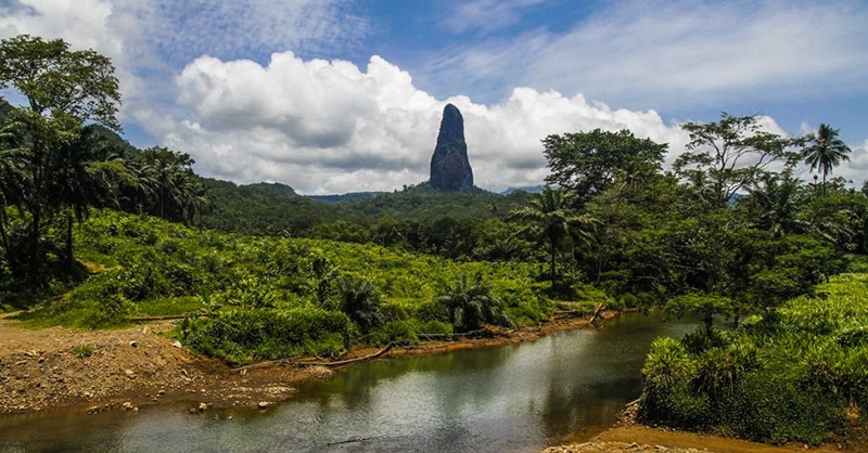 Faire un voyage : São Tomé-et-Principe est une petite perle tropicale nichée au large des côtes africaines.